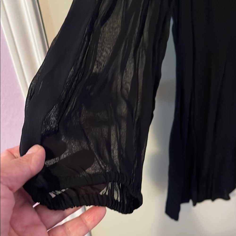 Black Lace Tunic with Floral Embroidery - Picture 2 of 7